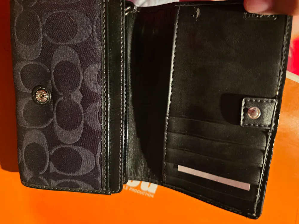 Coach F46495 Wallet - Black Multi image indicator(2)