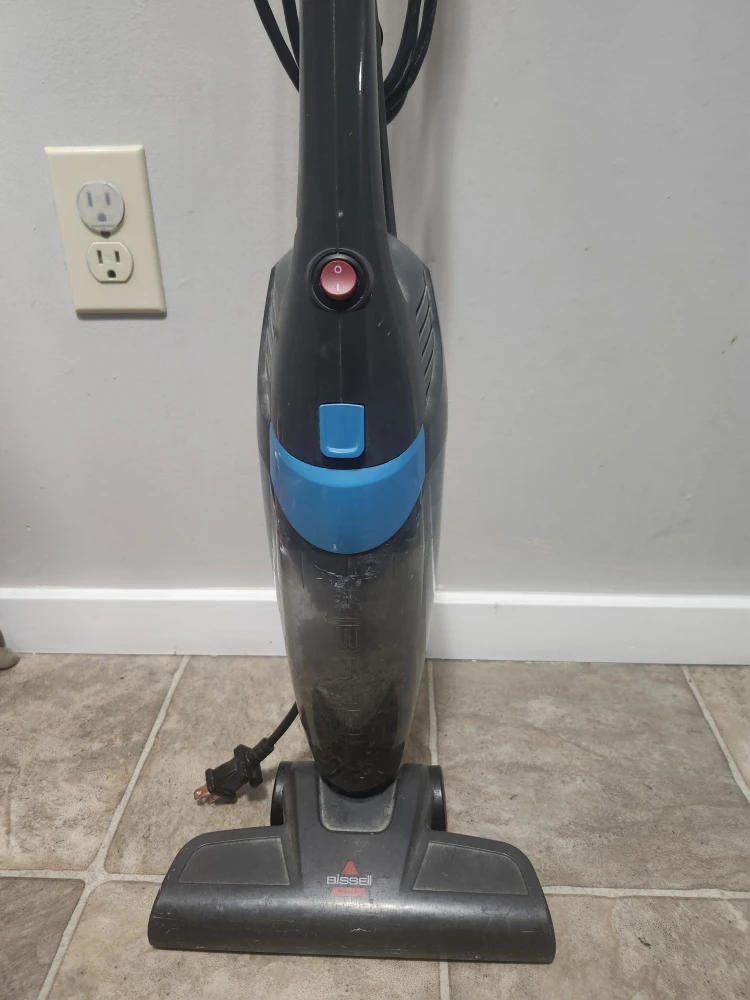 Bissell 2030C Vacuum Cleaner