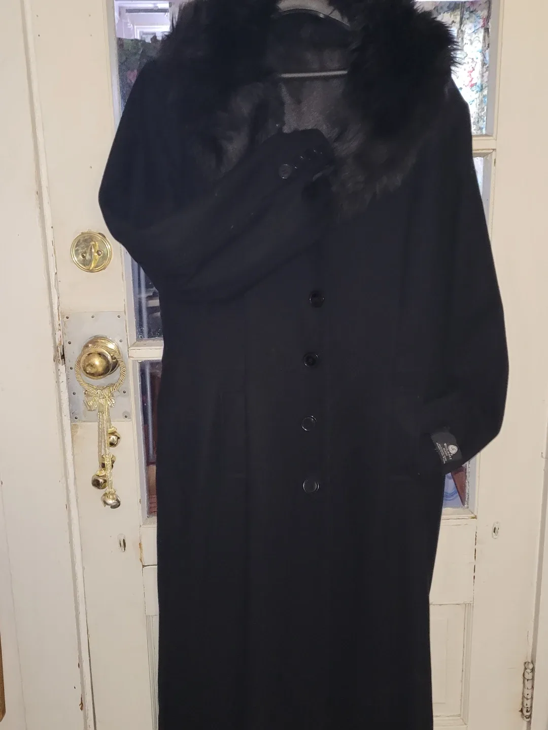 LADIES FULL LENGTH WOOL COAT