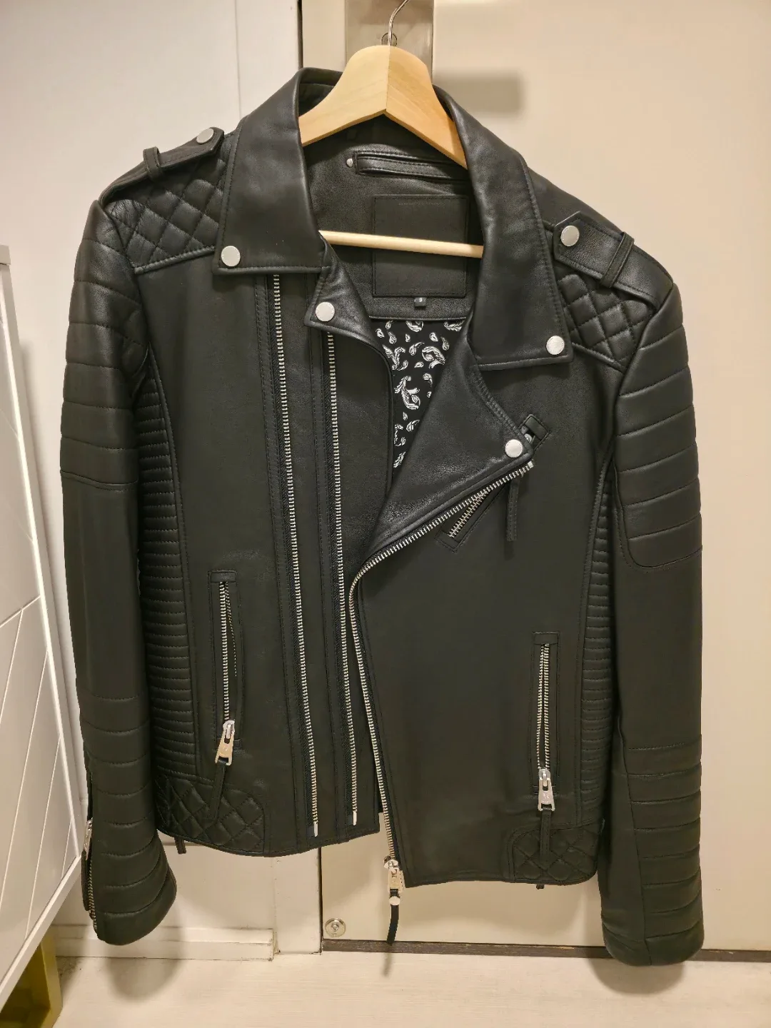 Boda Skins 'The Kay Michaels' Black Leather Jacket - Size S image indicator(5)