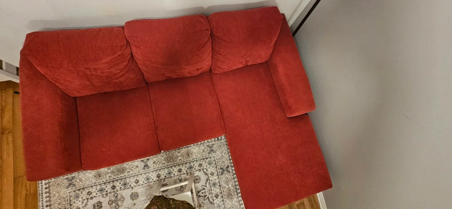 Sectional Sofa from Leon’s – zero damages image indicator(6)