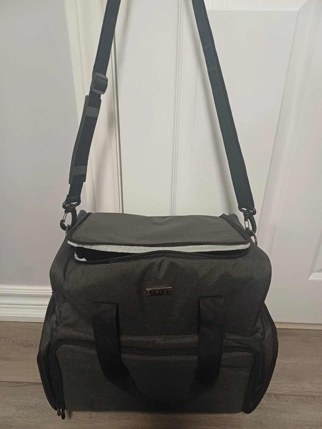 BAFASO Professional Makeup Train Case - photo 5