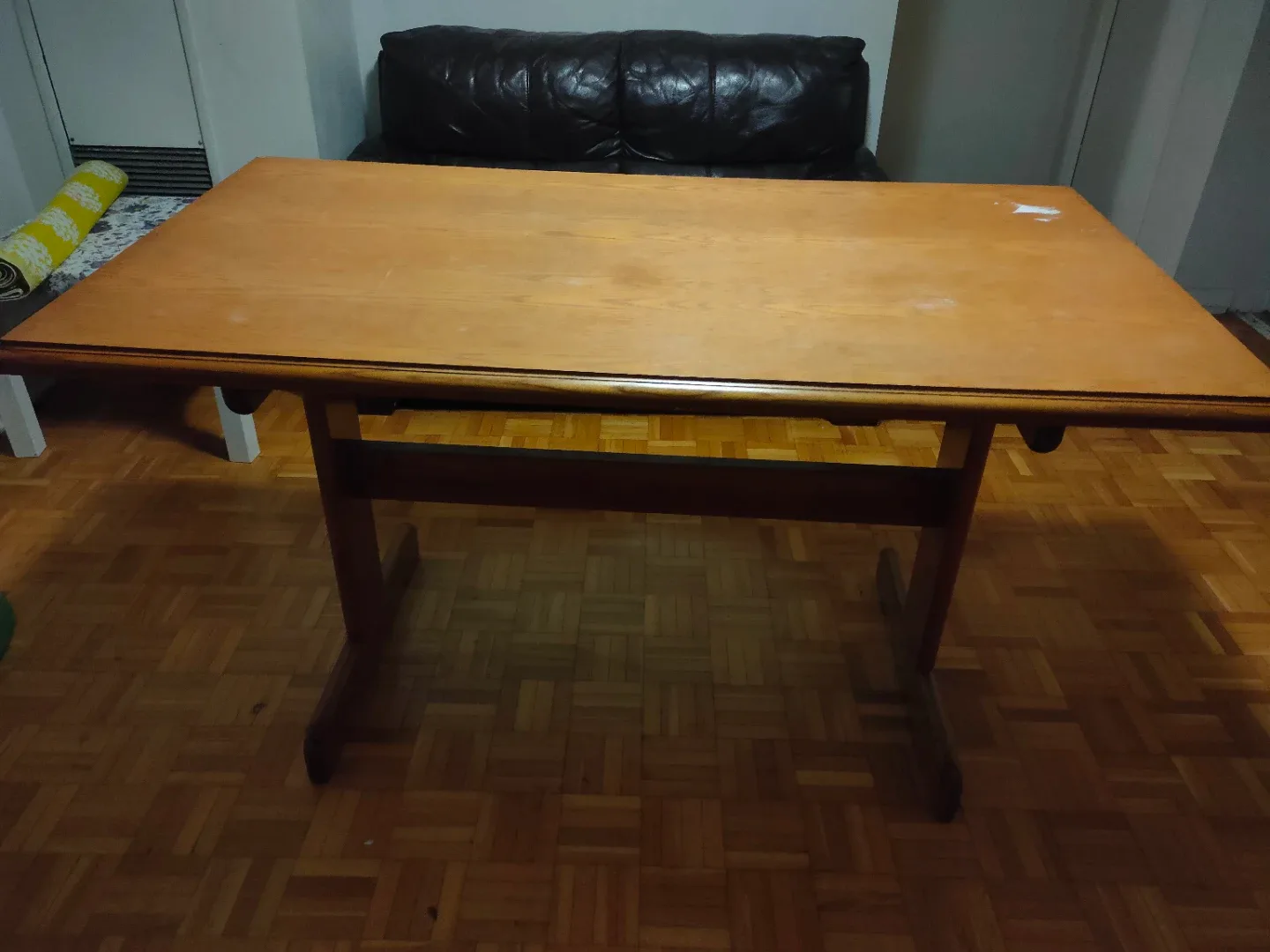 Wooden Dining Table image indicator(2)