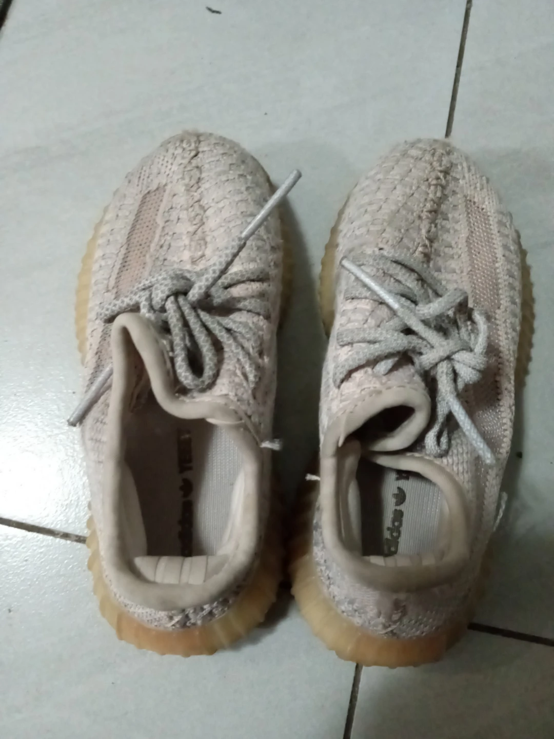Adidas Yeezy Boost 350 V2 kids sz.