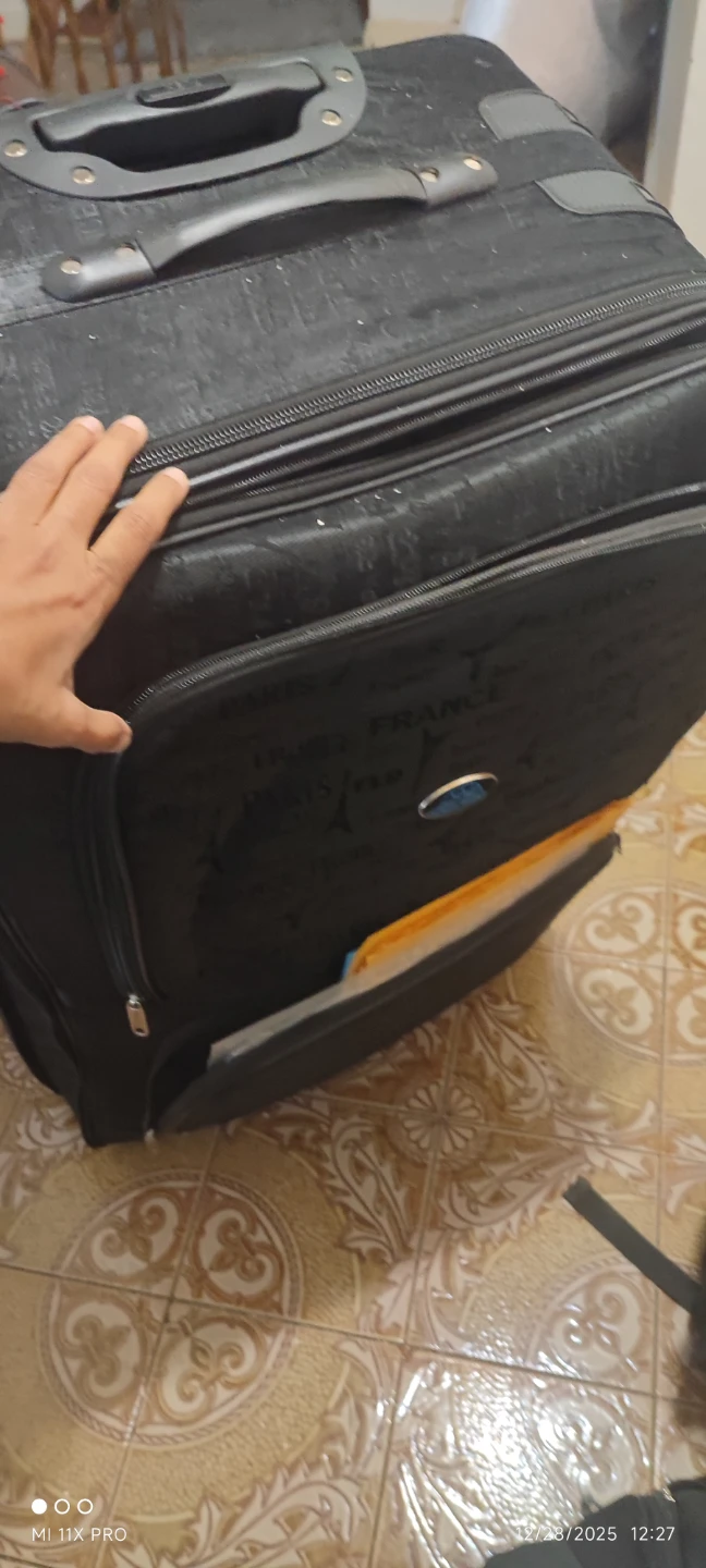 FLR Paris Rolling Suitcase - photo 2