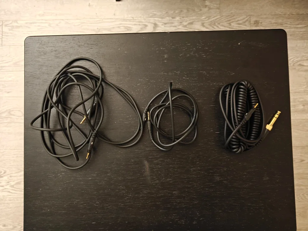 #Cleanout - Audio Technica m50x image indicator(3)