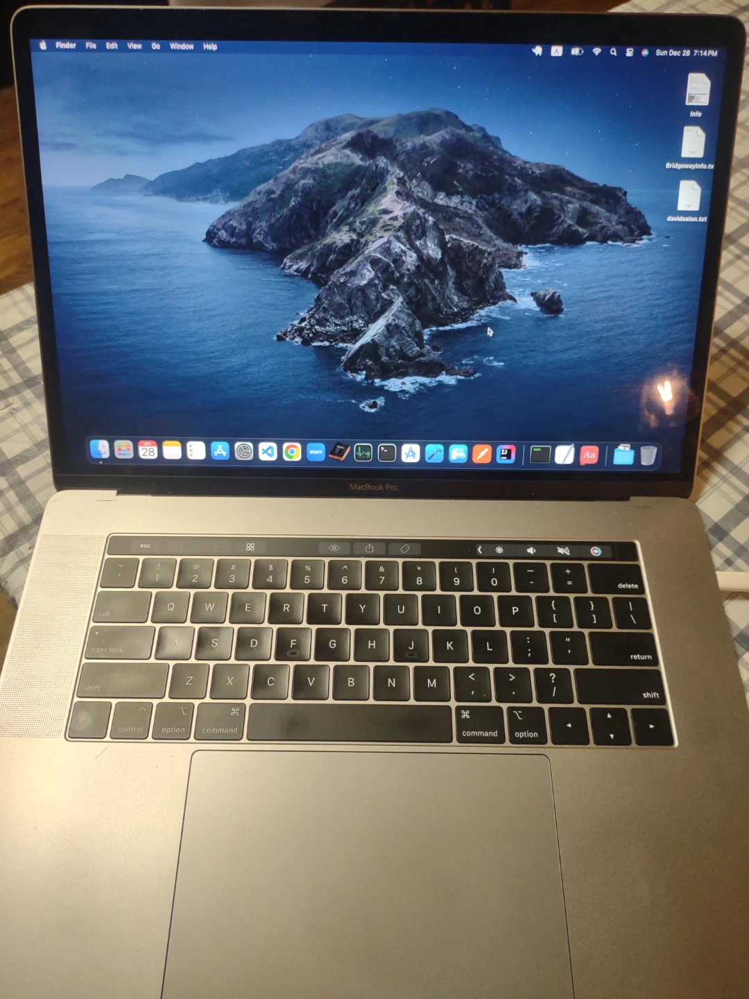 Macbook Pro 2019 15.4"