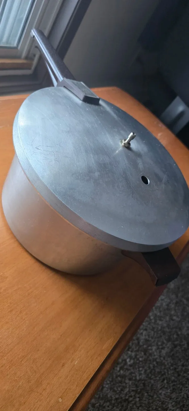 Presto Pressure Cooker image indicator(2)