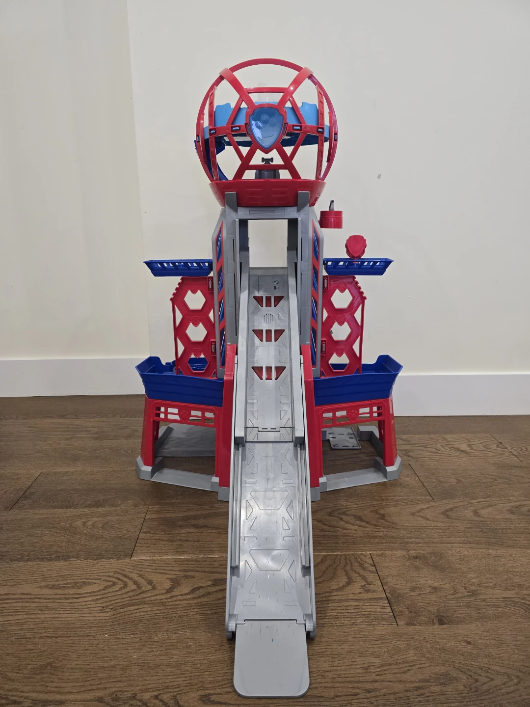 PAW Patrol - Transforming Ultimate City Movie Tower (3ft tall) - photo 3