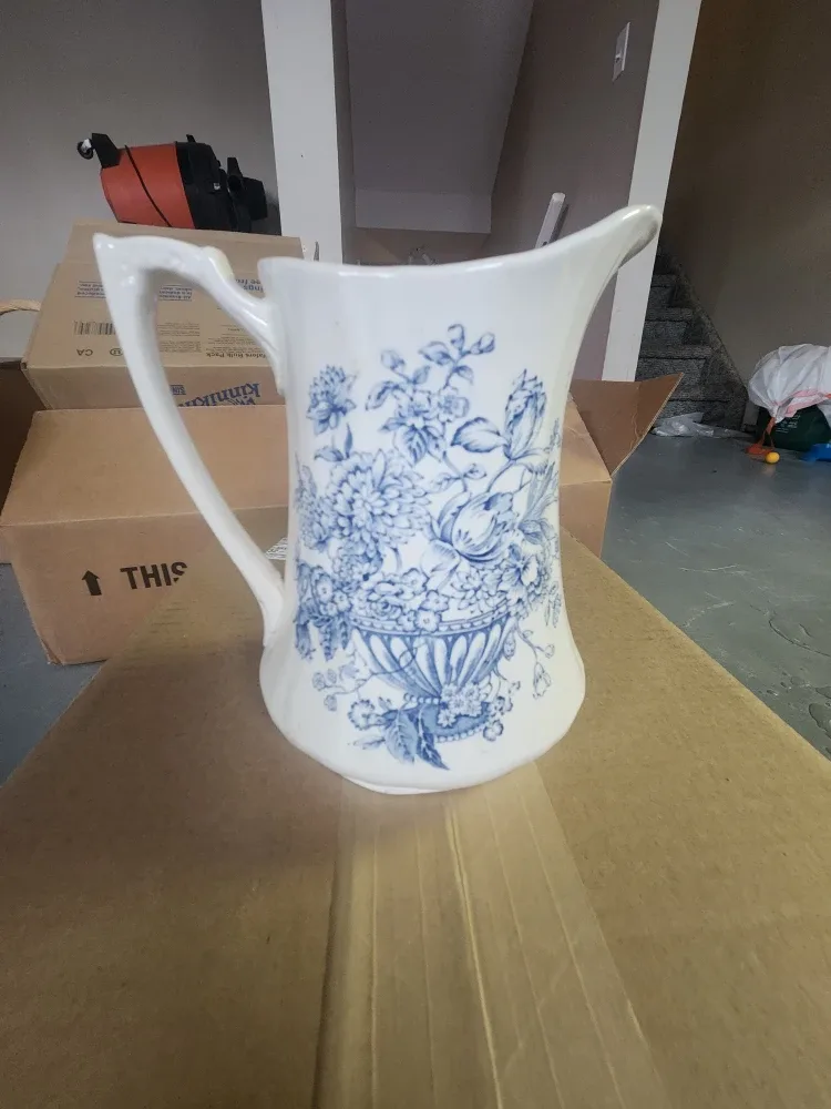 Alfred Meakin Floral Bounty Pitcher