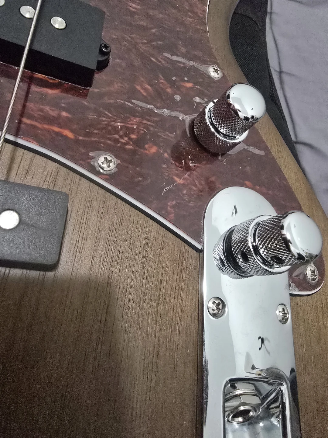 Ibanez Bass Guitar - photo 3