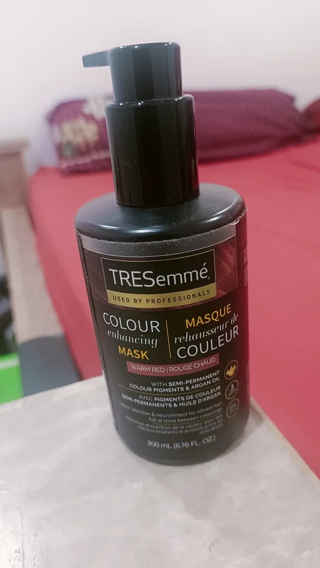 TRESemmé Colour Enhancing Mask - Warm Red