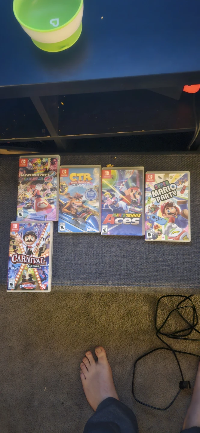 Nintendo Switch Console & Games - photo 2