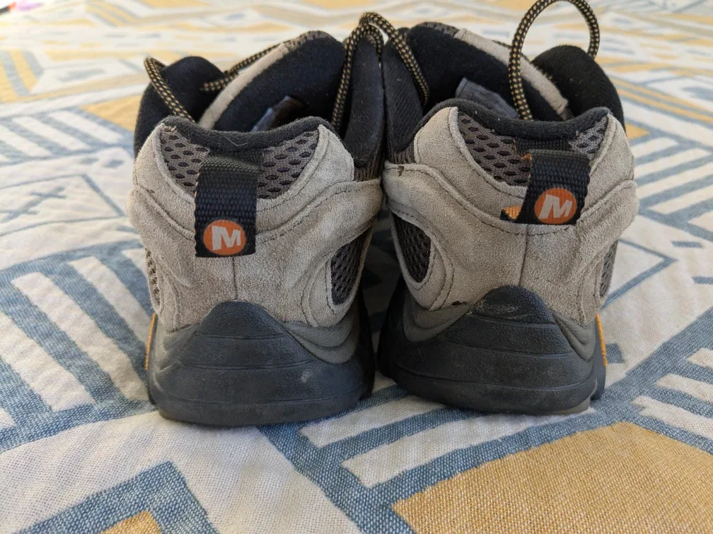 Merrell Moab Ventilator 2 (men US 10) - low top hiking shoes image indicator(3)