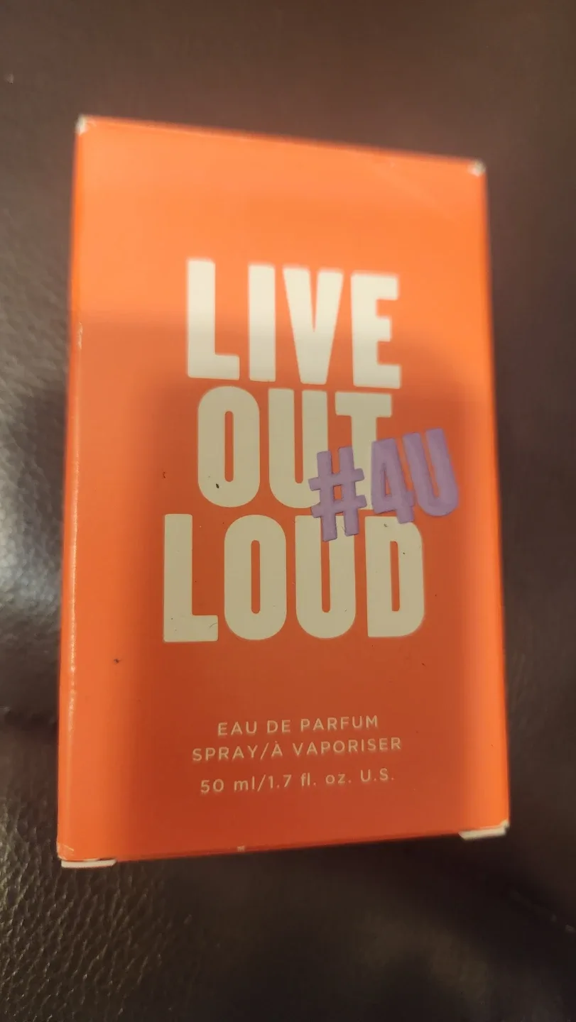 Live Out Loud Eau de Parfum 50ml