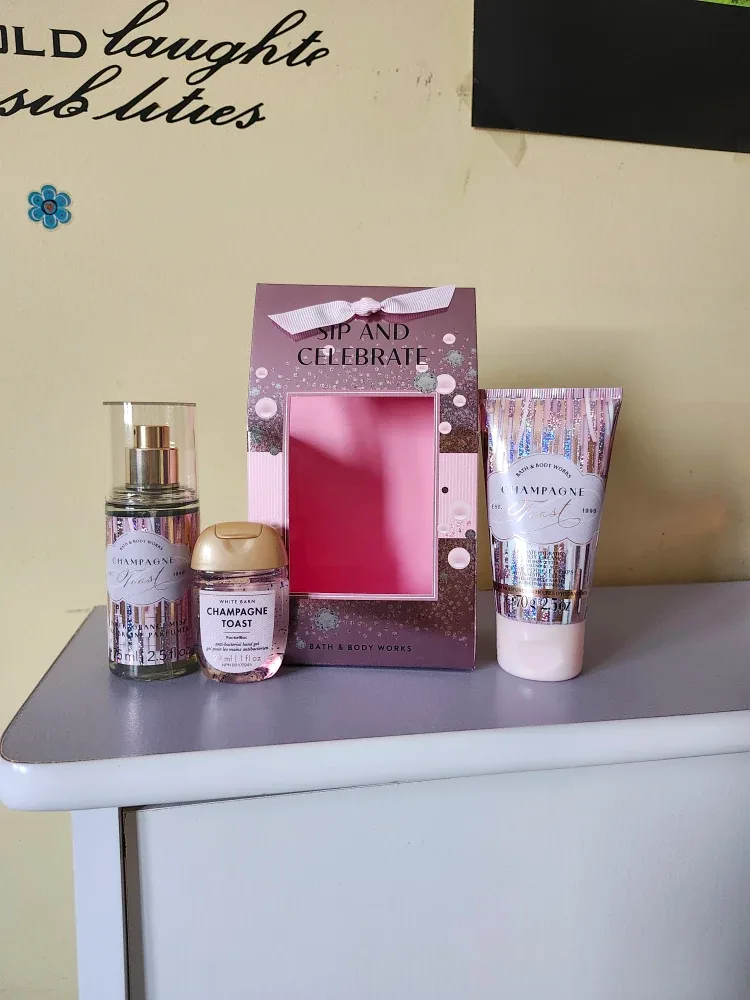 Champagne 🍾 Toast BBW Mini Gift Set