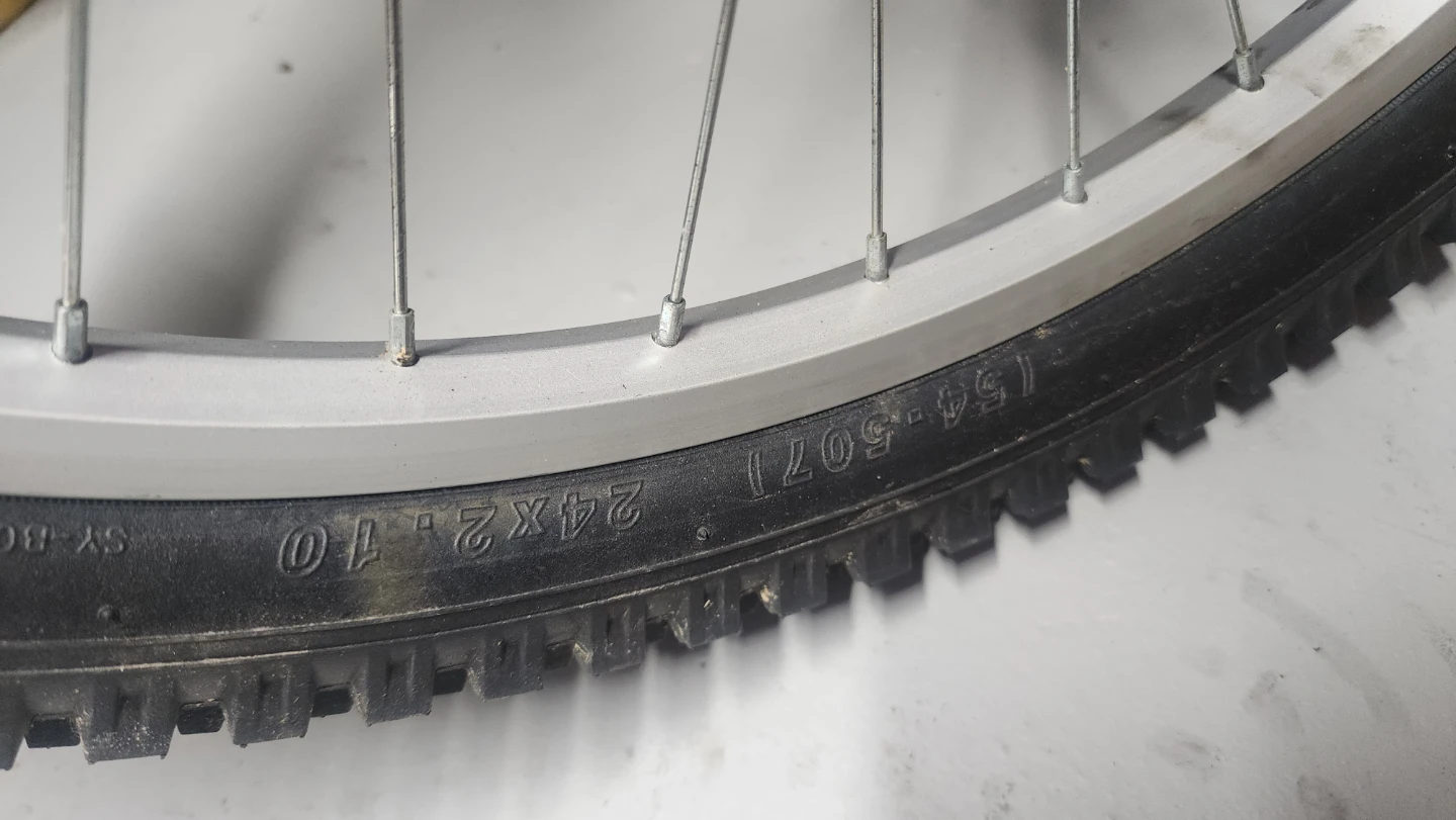 Stratus Kids Mountain Bike - 24x2.10 - photo 3