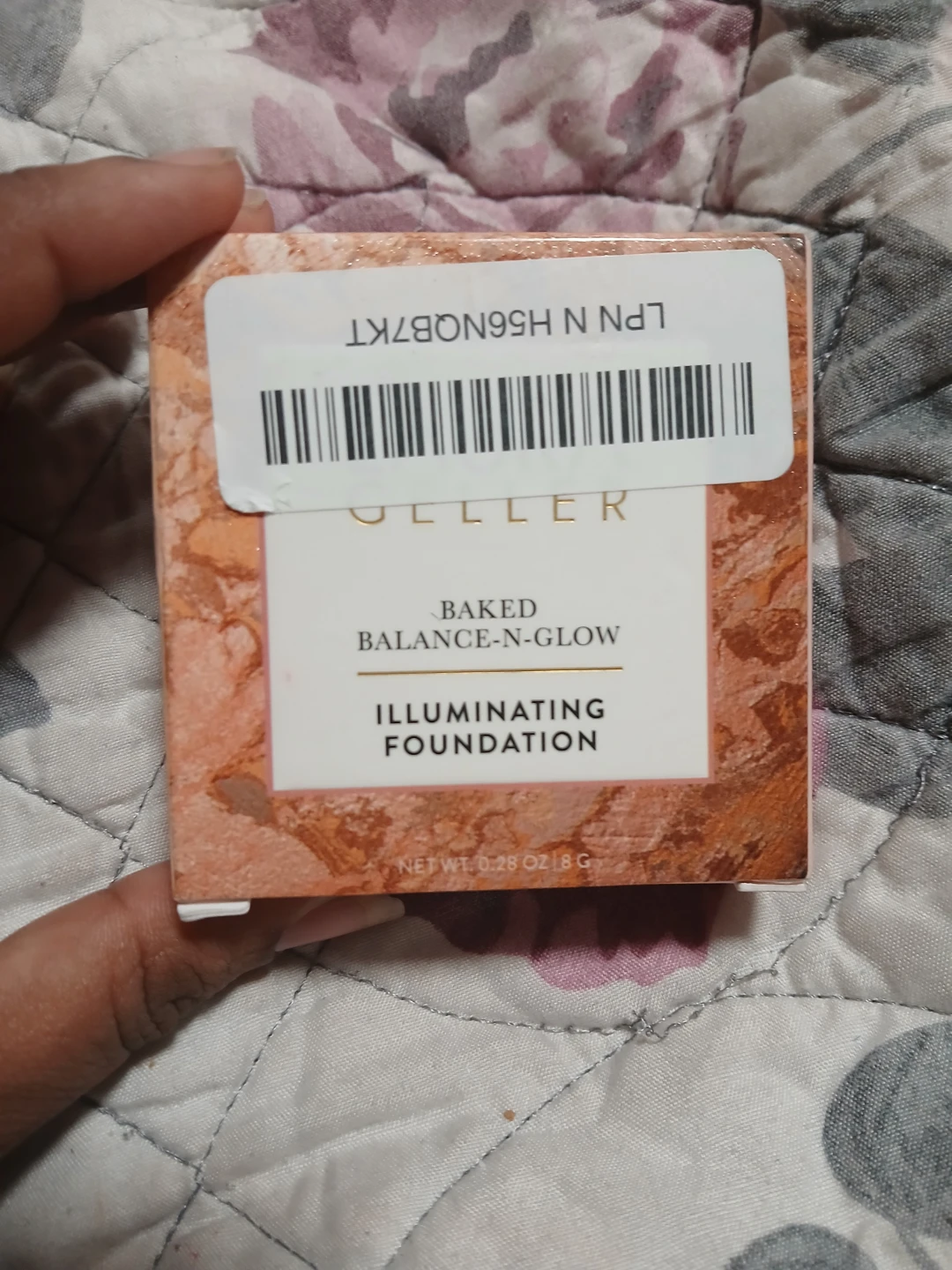 Laura celler Baked Balance-N-Glow Illuminating Foundation medium
