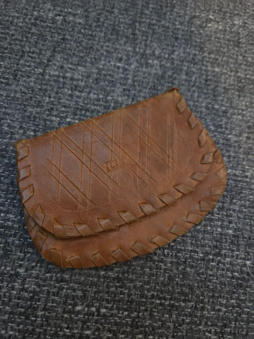 #Cleanout  Vintage Leather Coin Purse