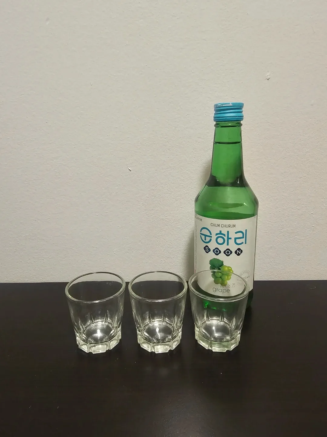 Assorted Glassware Set (Soju, champagne, shot, rock) image indicator(2)