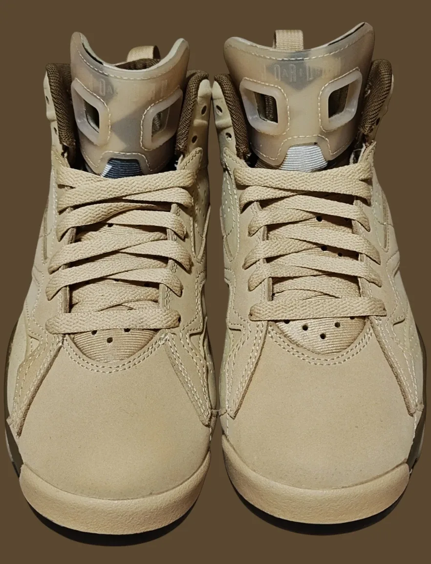 *LIKE NEW* 6.5 US — Air Jordan Jumpman MVP [TEAM GOLD] image indicator(2)