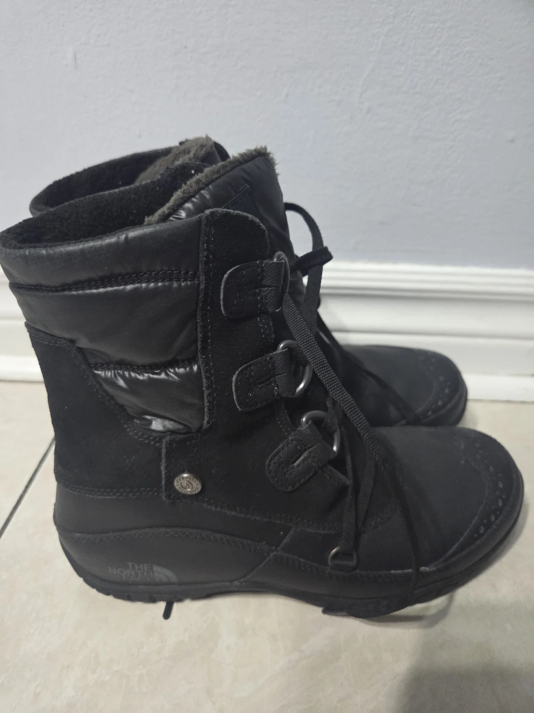The North Face Black Winter Boots - photo 2