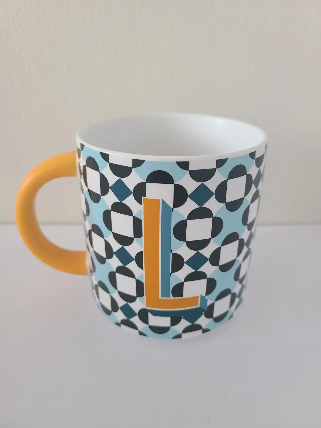 Indigo OUI Monogram "L" Mug ☕️ #Cleanout ♻️ image indicator(2)