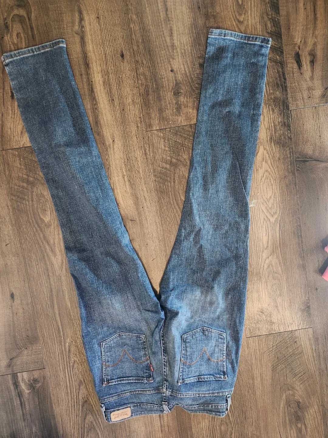 Levi's Women's Jeans, Size 27 image indicator(2)