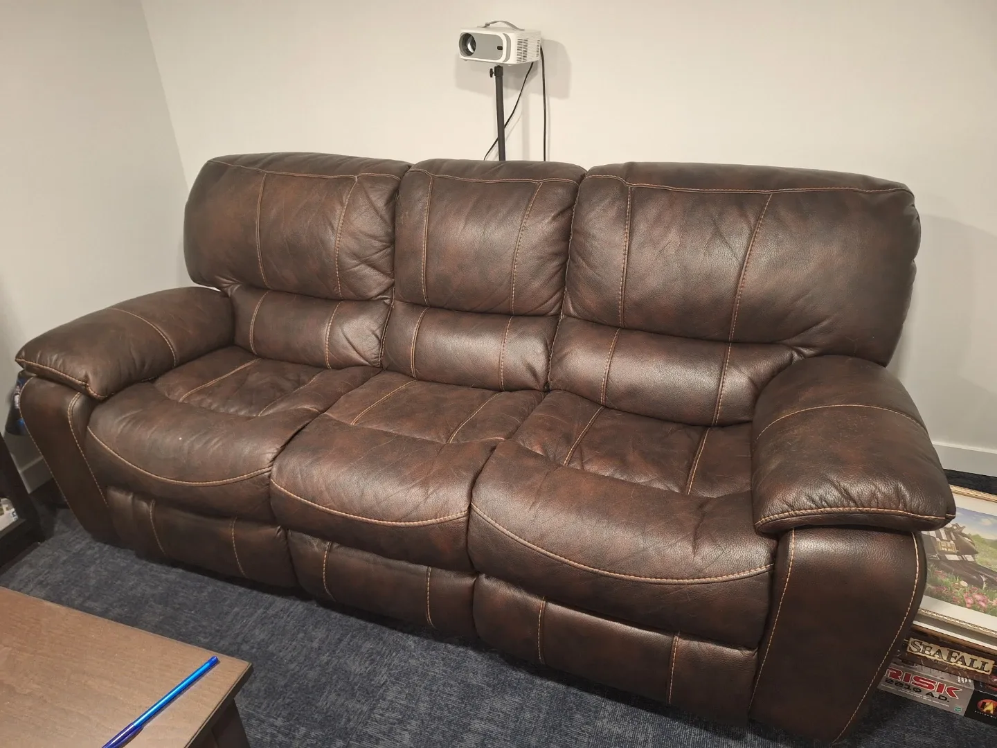 Brown Leather Reclining Sofa image indicator(3)