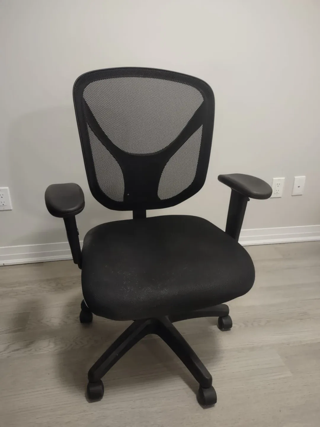 Black Mesh Office Chair