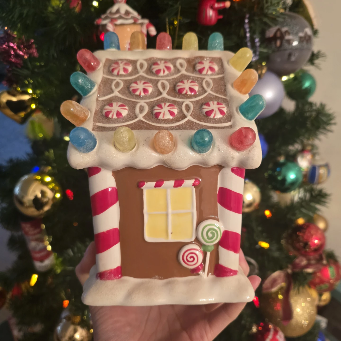 Hallmark Christmas Gumdrop Gingerbread House - does not work - photo 4