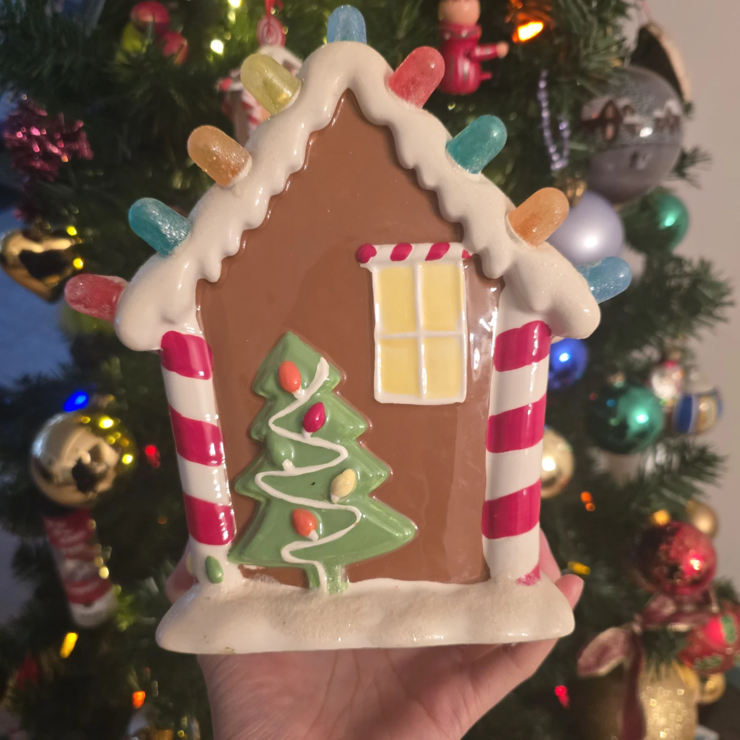 Hallmark Christmas Gumdrop Gingerbread House - does not work - photo 5