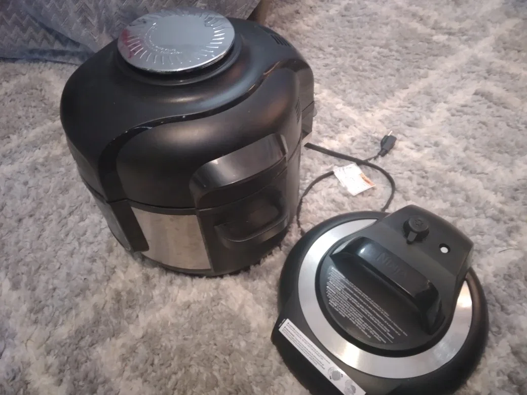 Ninja Foodi Pressure Cooker Air Fryer