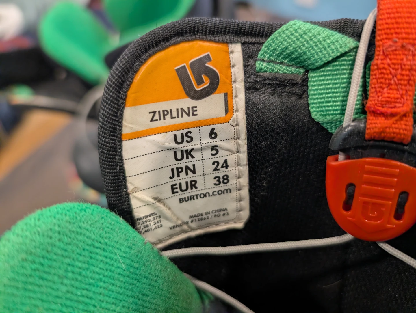 Burton Zipline Snowboard Boots - US 6 - photo 2