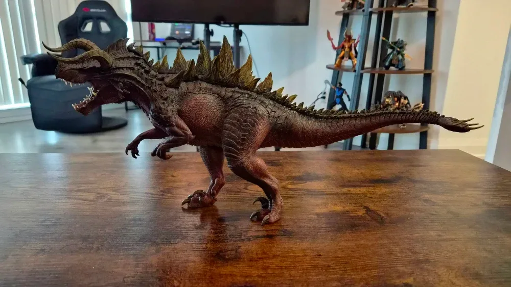 Mordred. The king of disaster statue