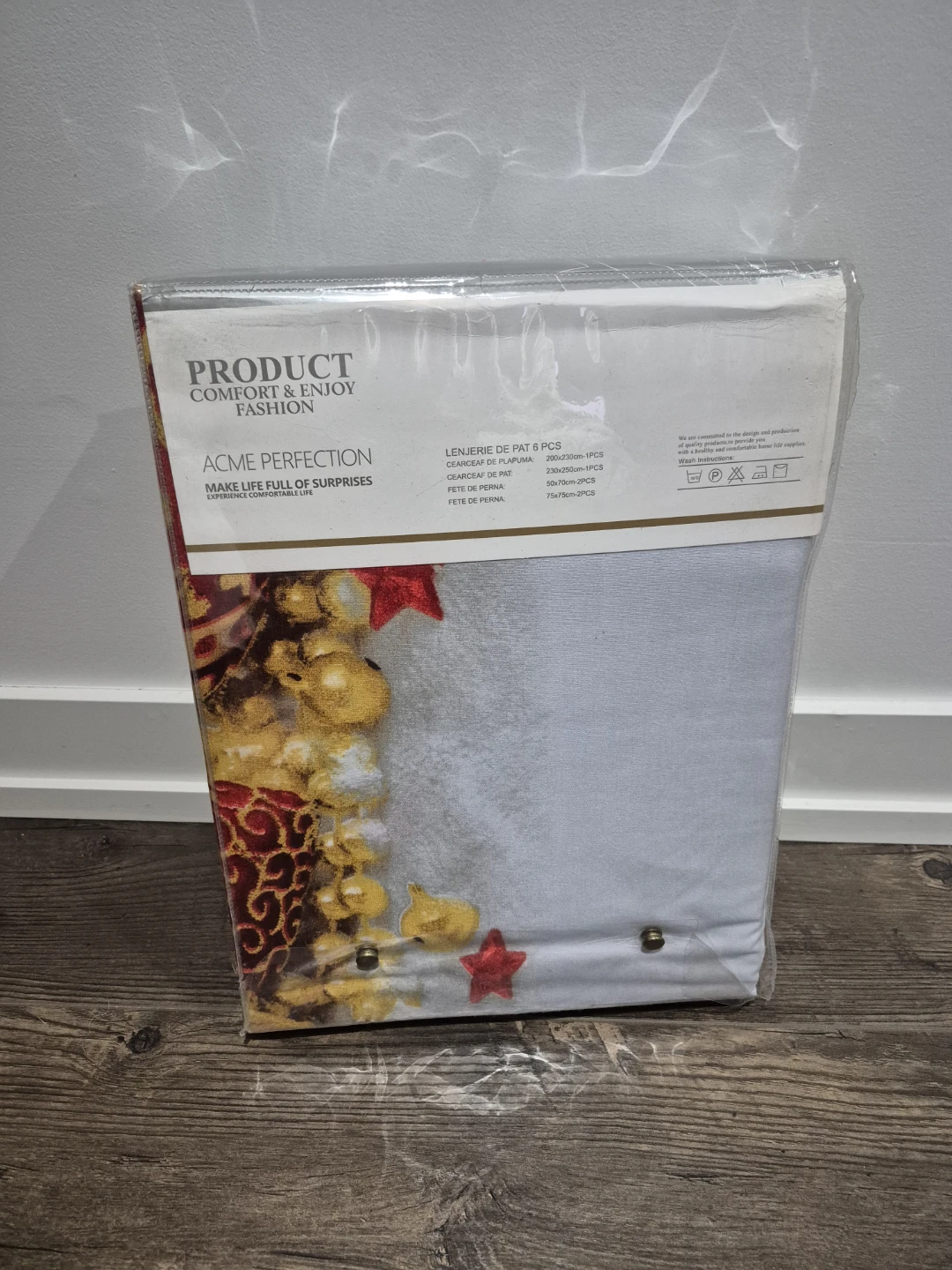ACME Perfection 6-Piece Bedding Set (New) - photo 2