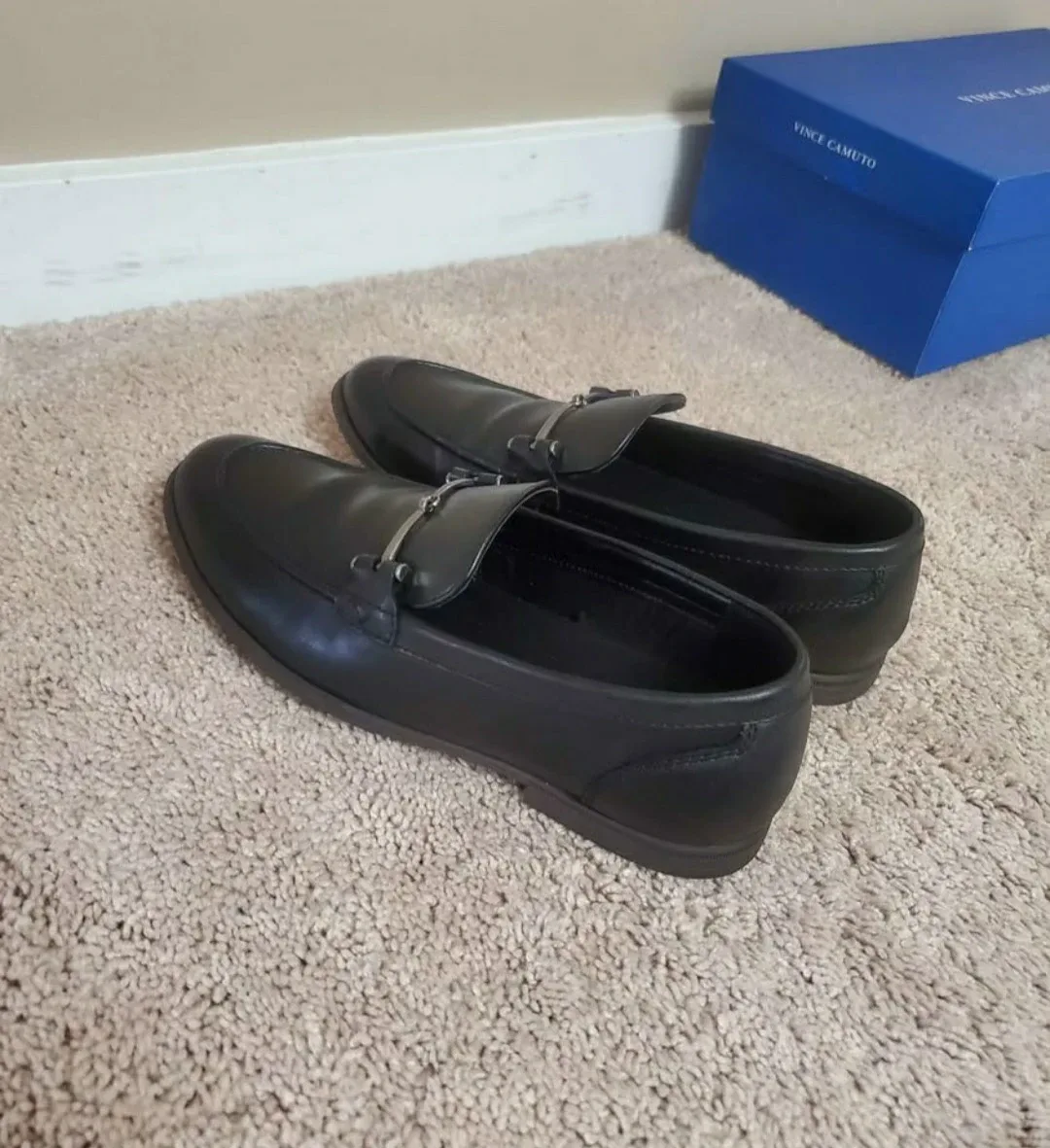 Vince Camuto VY-IMMON Black Loafers - Size 8.5M image indicator(8)