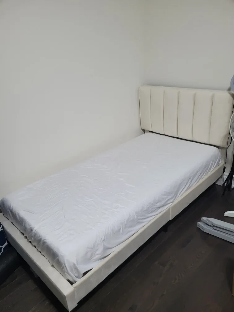 Upholstered Single Bed Frame - Cream image indicator(3)