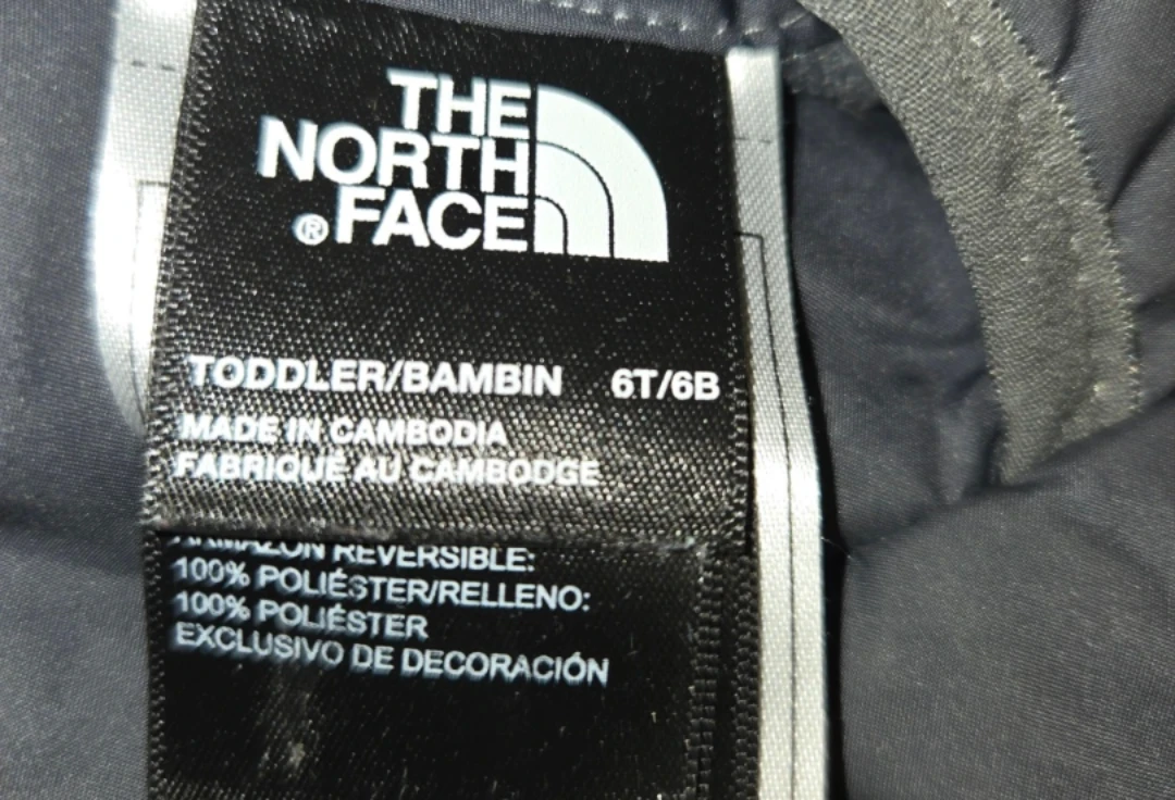 The North Face Toddler Reversible Jacket - Size 6T - photo 2