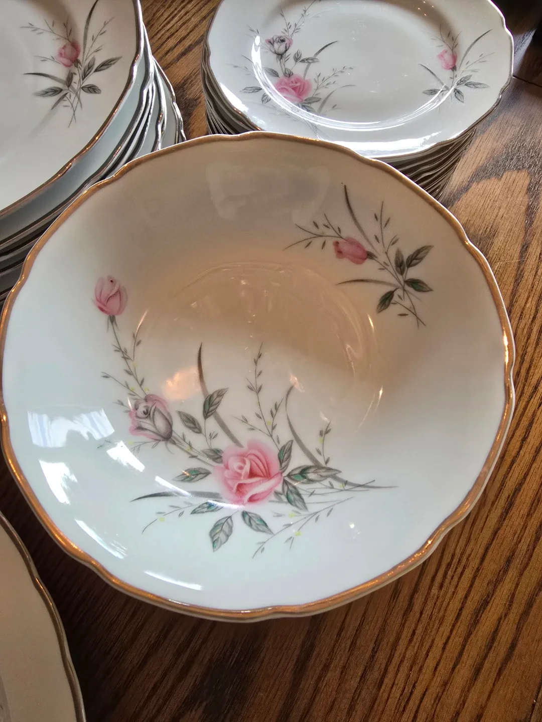 Breath O' Spring China Set image indicator(3)