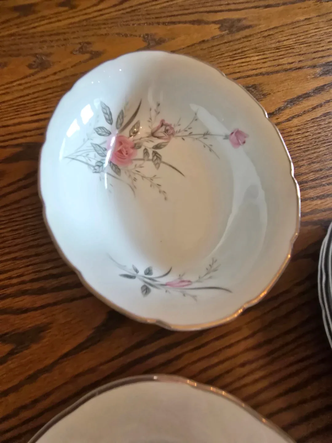 Breath O' Spring China Set image indicator(4)