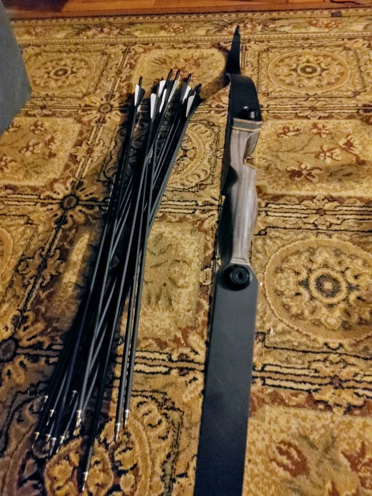 30lb Recurve Bow with Arrows no string