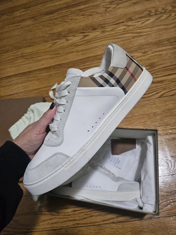 Burberry Low Top Sneakers, UK 10.5 / US 11.5 - photo 4