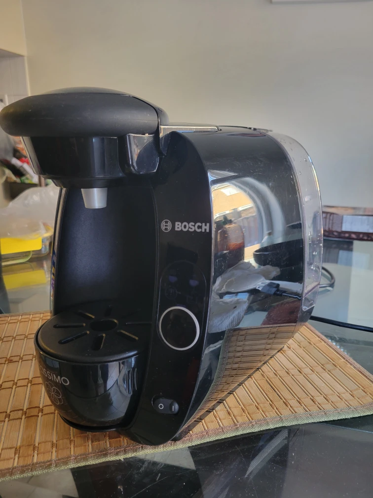 Bosch Tassimo Coffee Maker - Black - photo 2