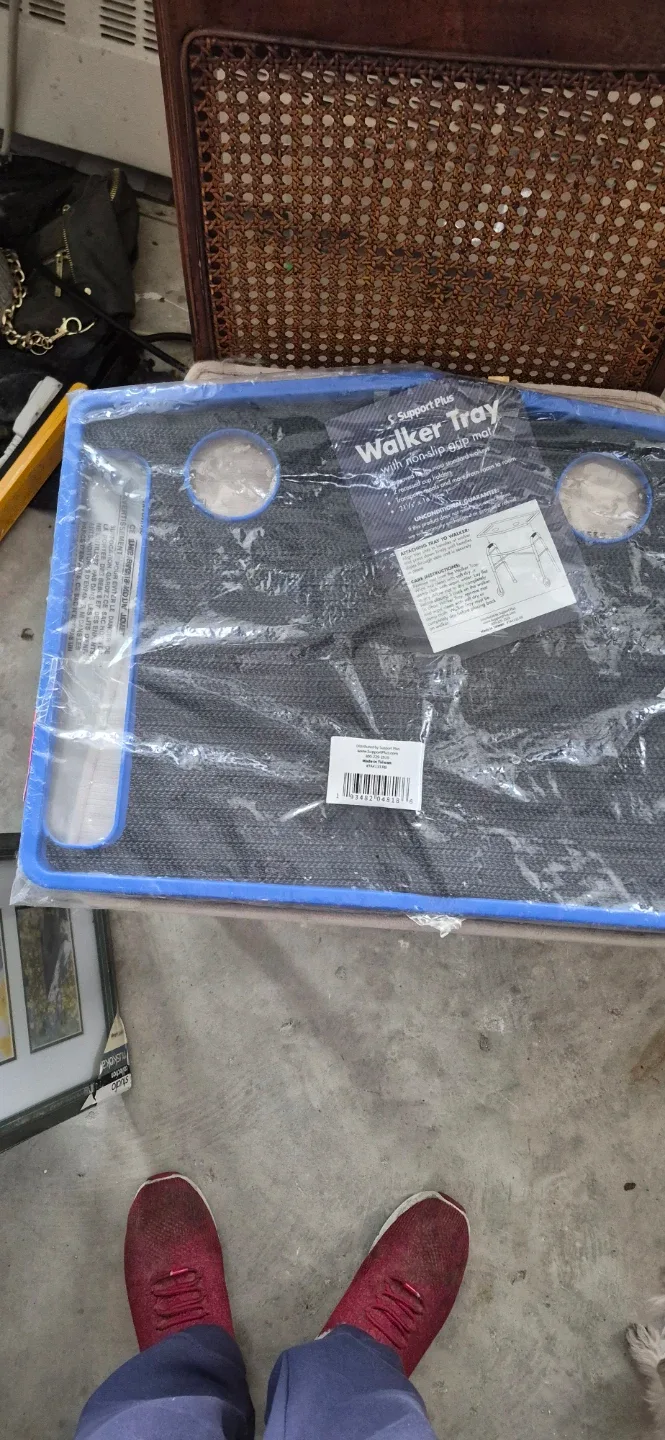 New Support Plus Walker Tray with non-slip anti-roll image indicator(3)