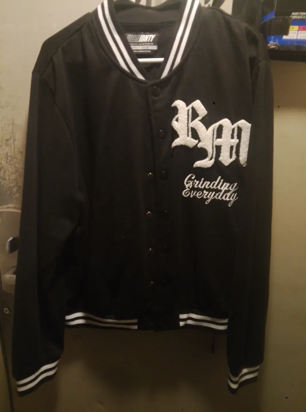 URBRIDNTY Rebel Bomber Jacket - Size Large b