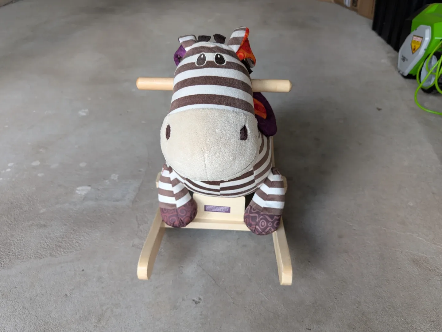 Jeep 3-in-1 Baby Walker & Rocking Zebra image indicator(3)