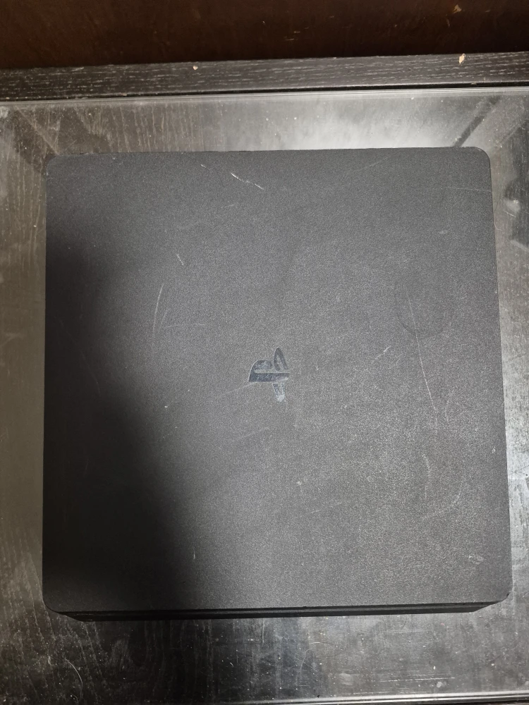 PlayStation 4 Slim Console - photo 2