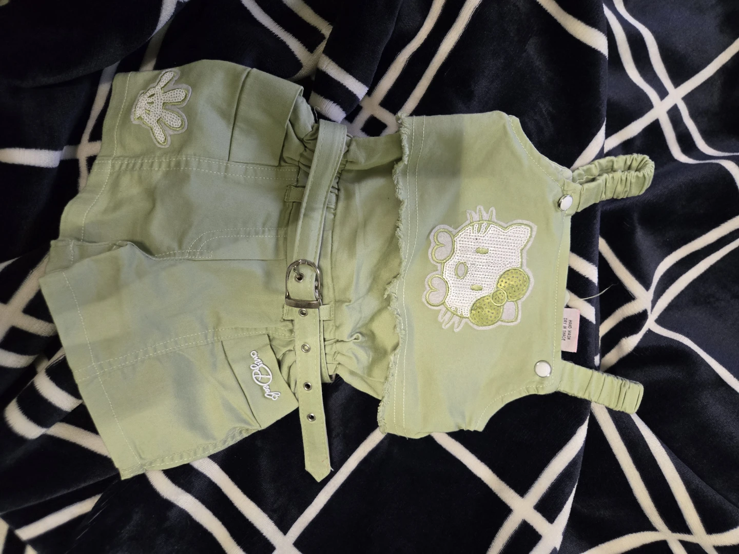 Hello Kitty Dog Outfit - Cute & Stylish!