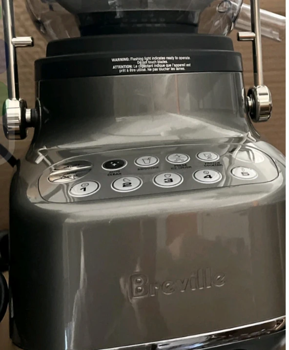 Professional Powerful"Breville 5X Blender Plus Juice Extractor